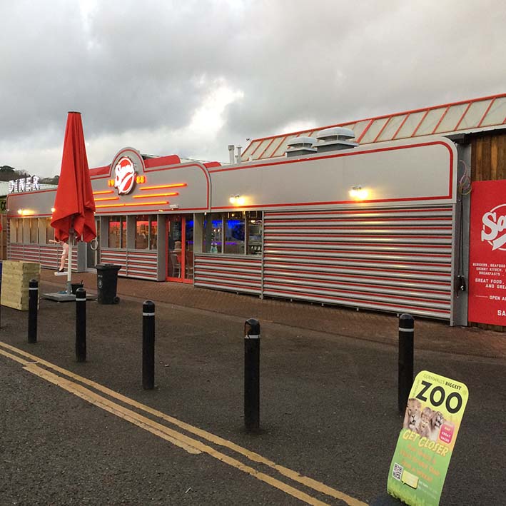 custom retail frontage for diner in st austell cornwall